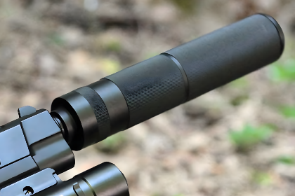 Silencieux et adaptateurs